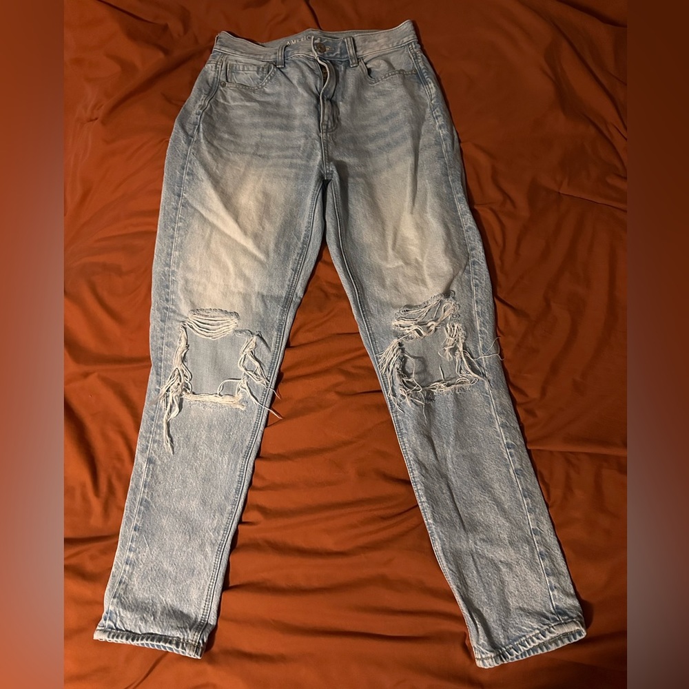 American Eagle Mom Jeans